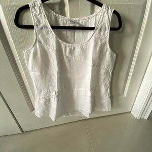 Linen White top Size Medium